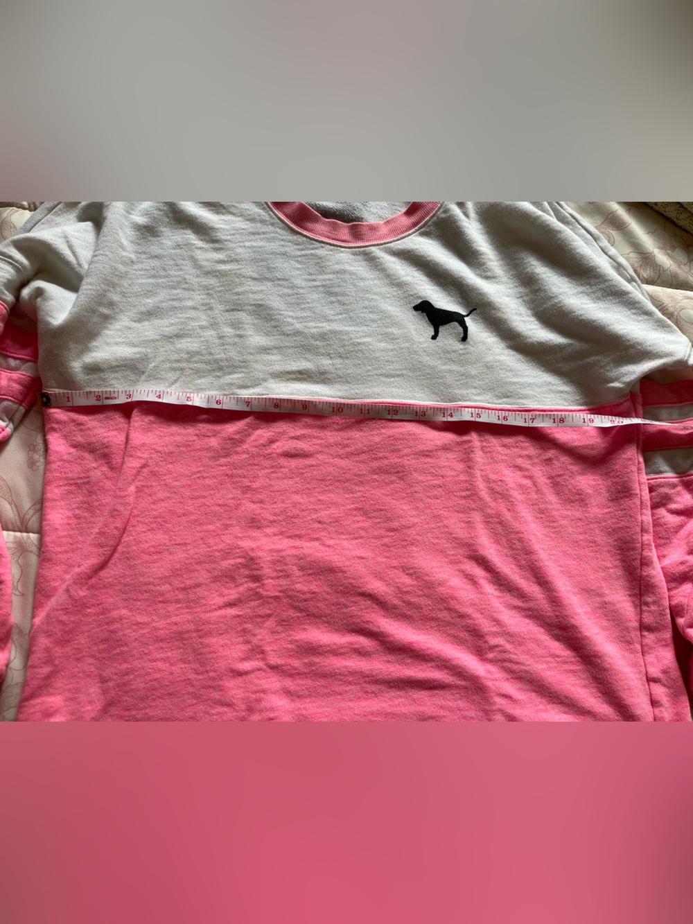 Pink VS Colorblock Long Sleeve Crewneck Top - Pink/White size M - Picture 3 of 7